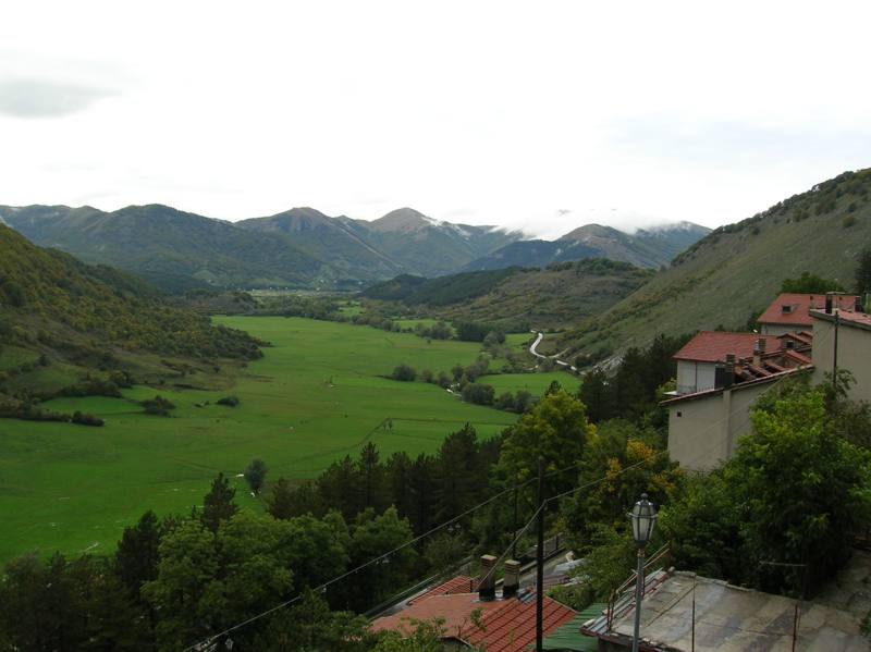 1280849356 996 FT149741 Prati Di Opi
