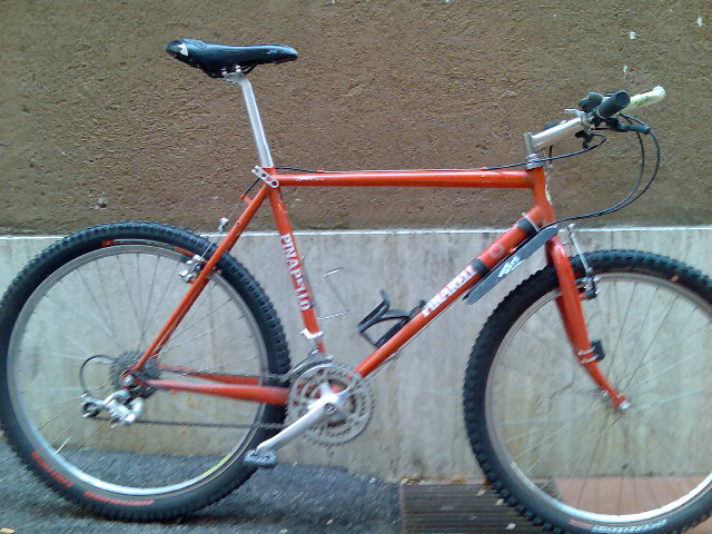 1287947224 2069 FT146002 Immag004