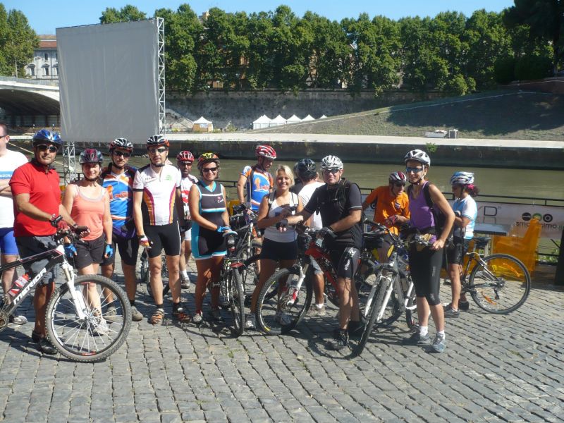1321450629 2812 FT178957 In Giro Per Roma Con Ca 052 