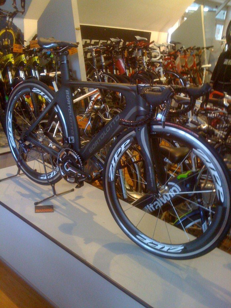 1328099489 2600 FT0 Bici Serena3