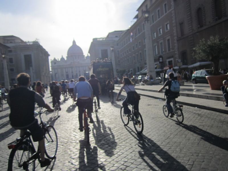 1335732490 214 FT186496 Salvaciclisti Roma  280412 13 