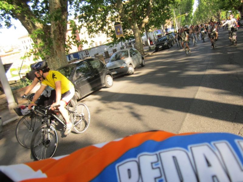 1335732652 214 FT186496 Salvaciclisti Roma  280412 16 