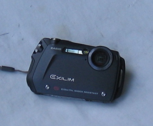 1337758600 1422 FT0 Exilim 01
