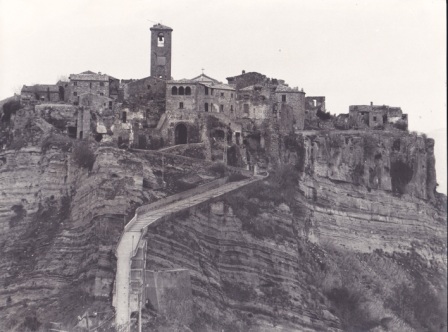 1363006427 1567 FT204592 Civita D Bagnoregio F01