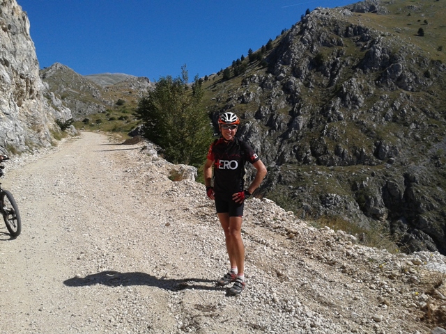 1378113338 2413 FT211172 Celano4