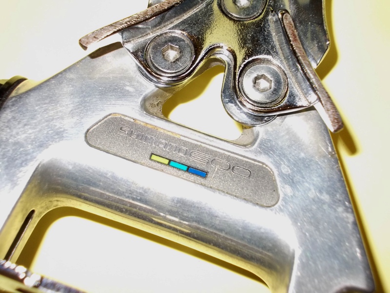1406396222 1358 FT224205 Pedali Shimano 600 1