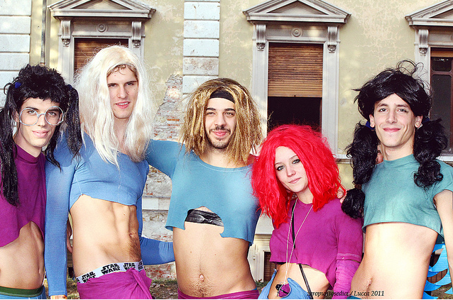 1470388107 2253 FT244565 Travestiti Da Witch
