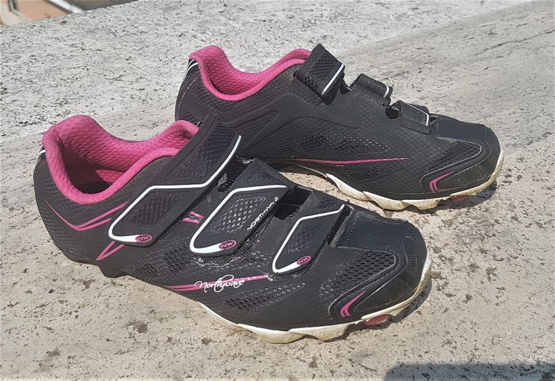 1566749156 1422 FT0 Scarpe 1 1566749156 1422 FT0 Scarpe 1